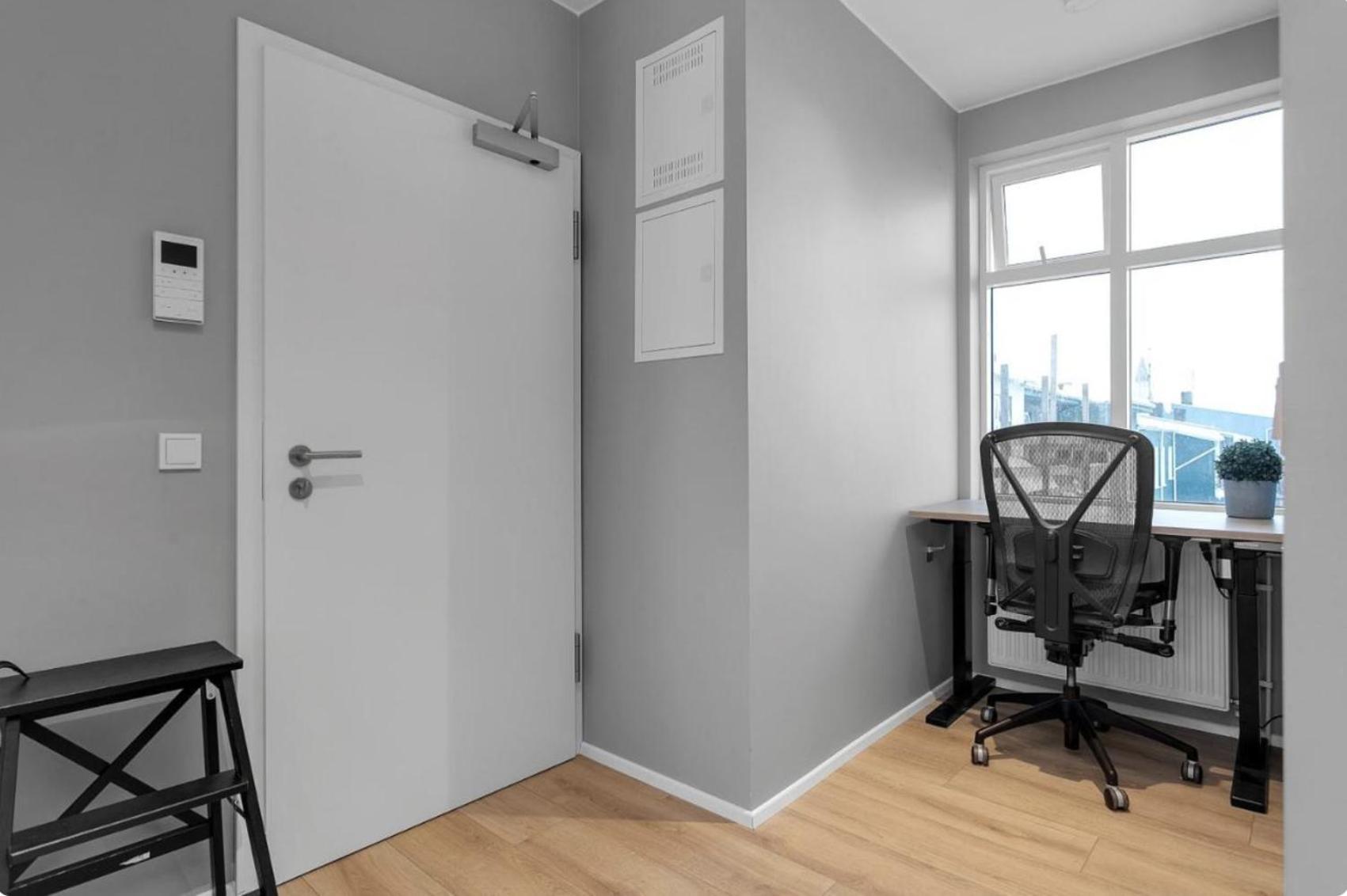 Cheerful Down Town Apartment Reykjavik Bagian luar foto
